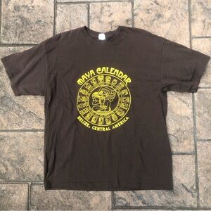 Maya Calendar Belize Men’s T-Shirt XL Yazbek Central America Brown Cotton